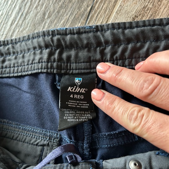 Kuhl pants size 4 - Picture 3 of 3